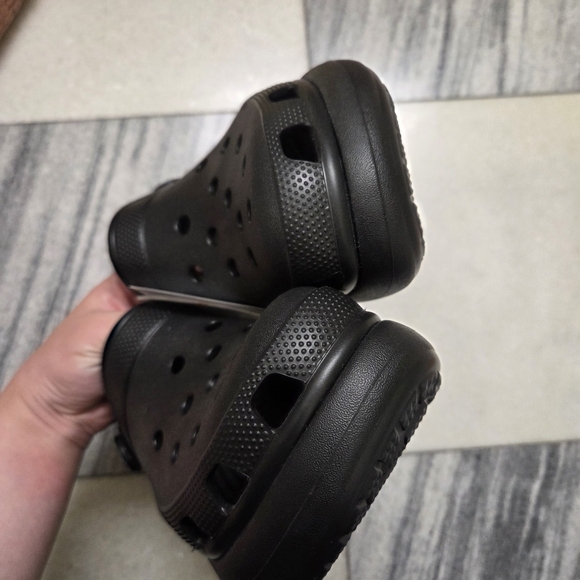 Platform Crocs - Picture 7 of 13